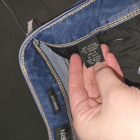 New Thorn Long Length Curvy Fit Jean Shorts 8 - Picture 4 of 8